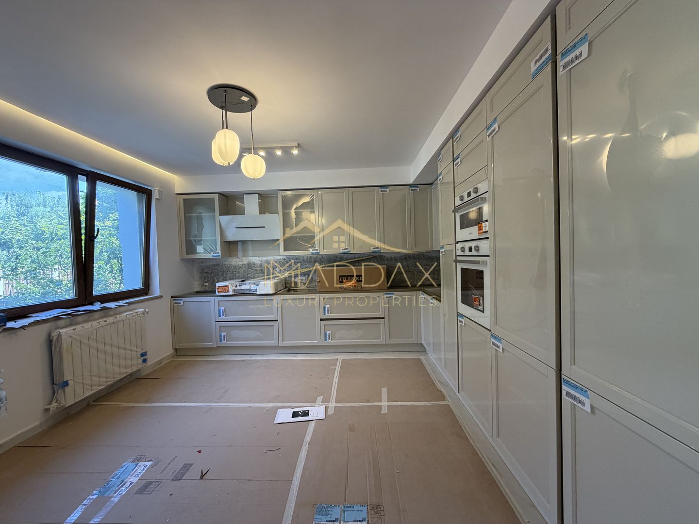 Vila Premium *800mp* // teren *963mp* / garaj cu 6 locuri* // Iancu Nicolae - Poză 9