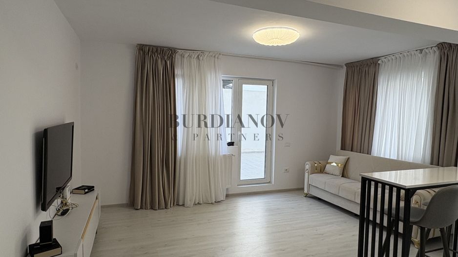 Apartament cu 2 camere + Terasă și loc de parcare - Metrou 1 Decembrie - Poză 2
