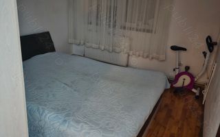 BRASADAS vinde ap 3 cam etaj 4/4. - Poză 7