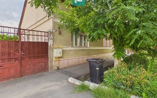 Casă cu 3 camere și teren de 450 mp în Pârneava - Poză 1