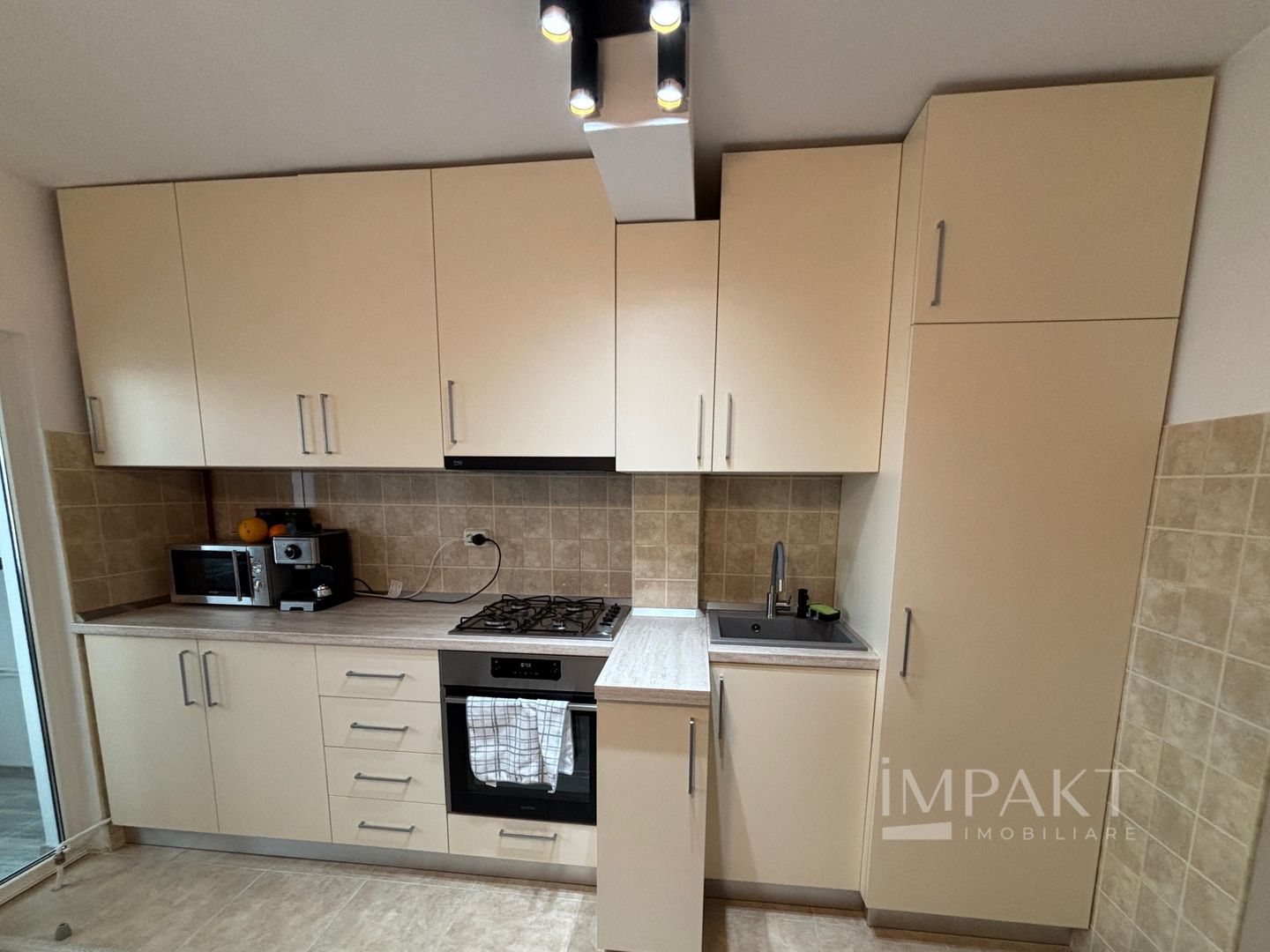 Apartament cu 3 camere de inchiriat-ZORILOR - Poză 2