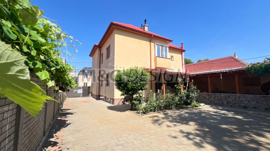 Vilă spațioasă, Dorobantilor–Pretabilă pentru 2 familii,  1570mp teren - Poză 11