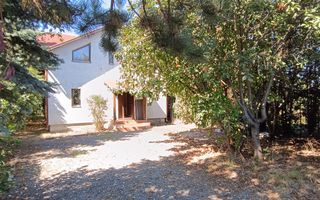 Casa cu 3 dormitoare si birou-Brasov - Poză 1