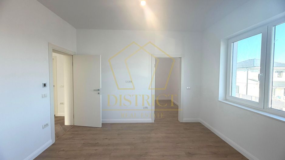 Duplex superb cu 5 camere despărțit prin camera tehnica I Mosnita Noua - Poză 7