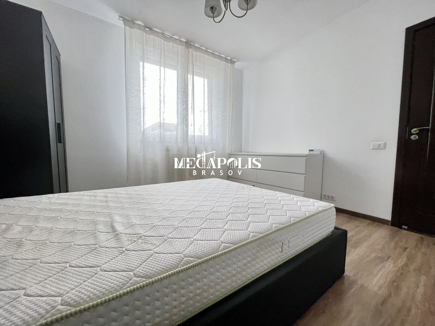 Apartament 2 camere | B-dul Vlahuță | Decomandat - Poză 1