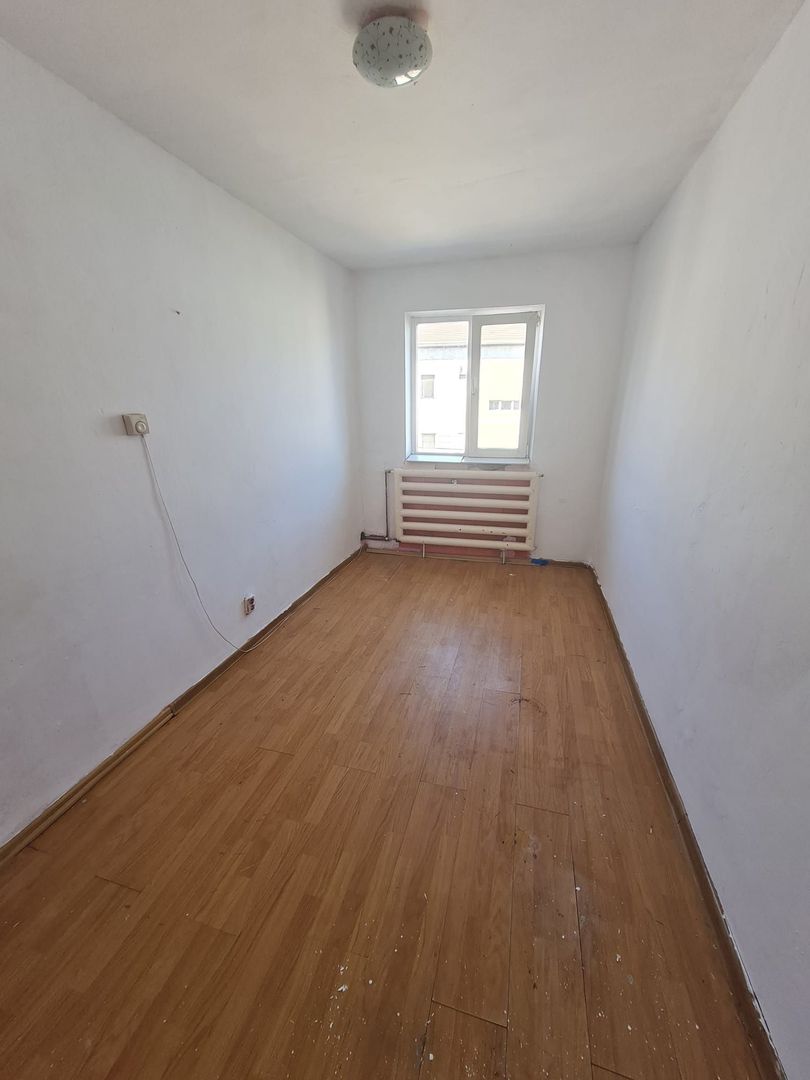 Apatament 1 camera zona Calea Buziașului - Poză 3