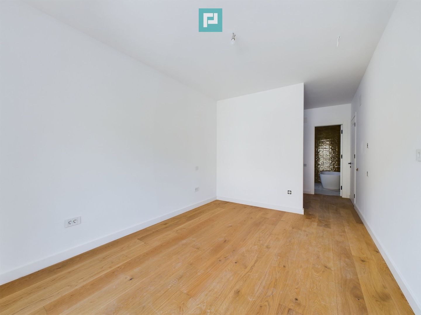 Apartament 3 camere nou la 2 min  de Cambridge School of Bucharest - Poză 11