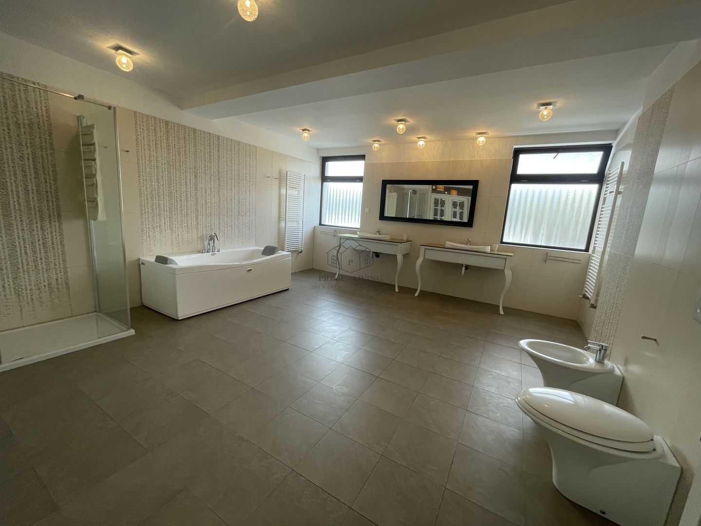 APARTAMENT SUPERB CU 3 DORMITOARE LA INCHIRIERE LANGA PARC HERASTRAU - Poză 26