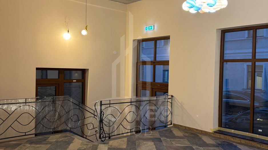Spatiu comercial central - Poză 4