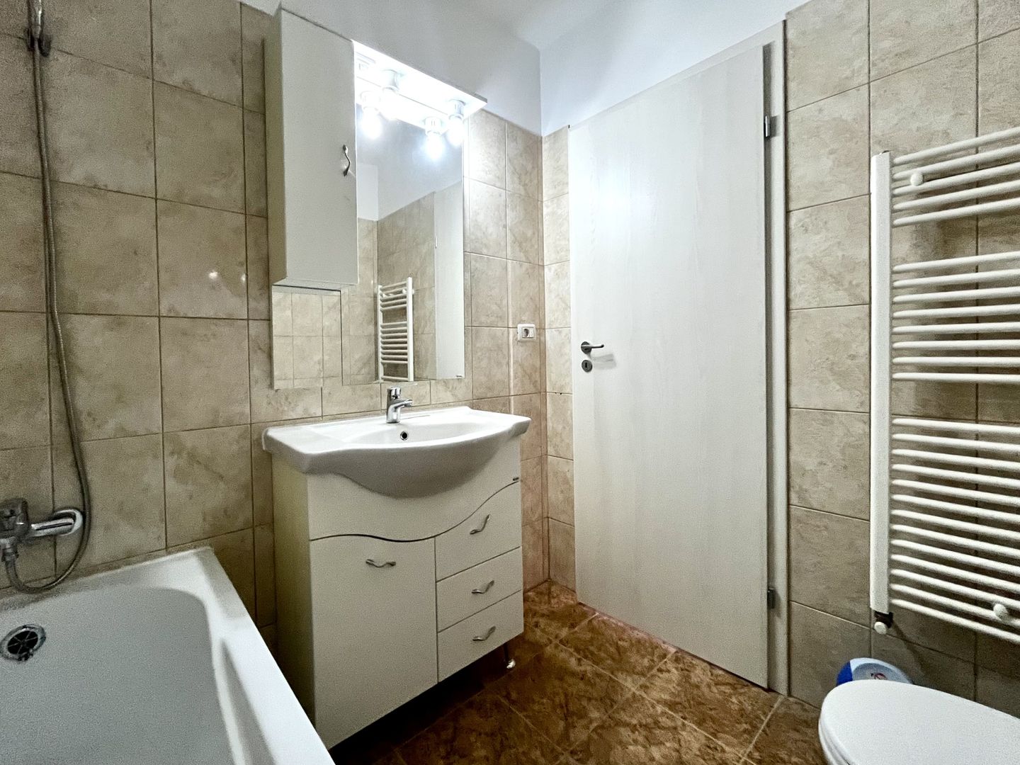 Duplex spațios și luminos | Giroc | Ideal locuință/ birou / grădiniță - Poză 25