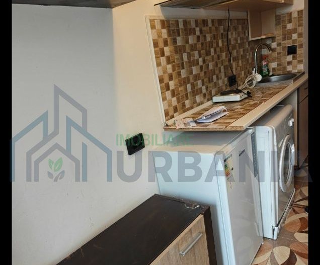 Cameră de cămin închiriată, Bularga, 12 mp, cu grup sanitar propriu - Poză 2