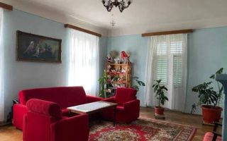 Apartament 4 camere | Etaj 1 | Terasa | Pivnita | Central - Poză 3
