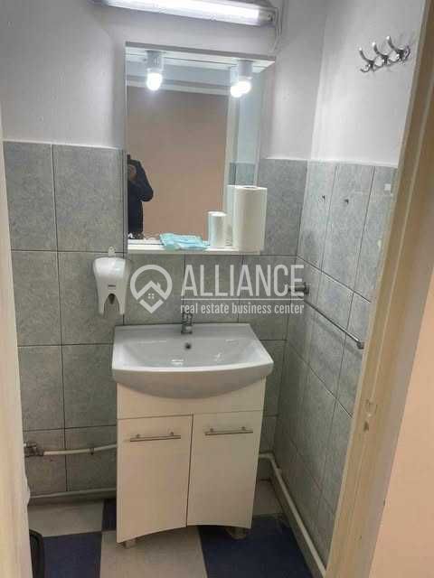 TROCADERO(cod04)-Spatiu birouri sau comercial -vad vitrina stradala - Poză 6