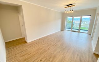 Apartament  54 mp- balcon 14 mp- aer conditionat- zona Aeroport /Sibiu - Poză 4