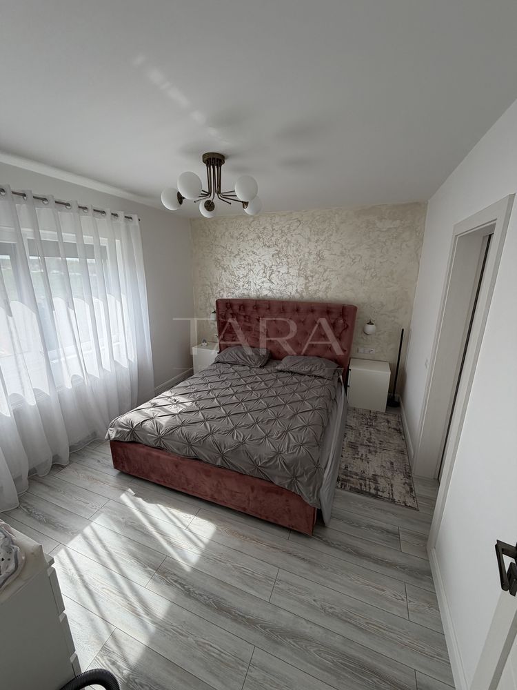 VAnzare apartament 3 camere cu gradina Sannicoara - Poză 5