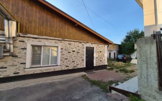 Chirie apartament la sol Centru, Mun. Chișinău - Poză 1
