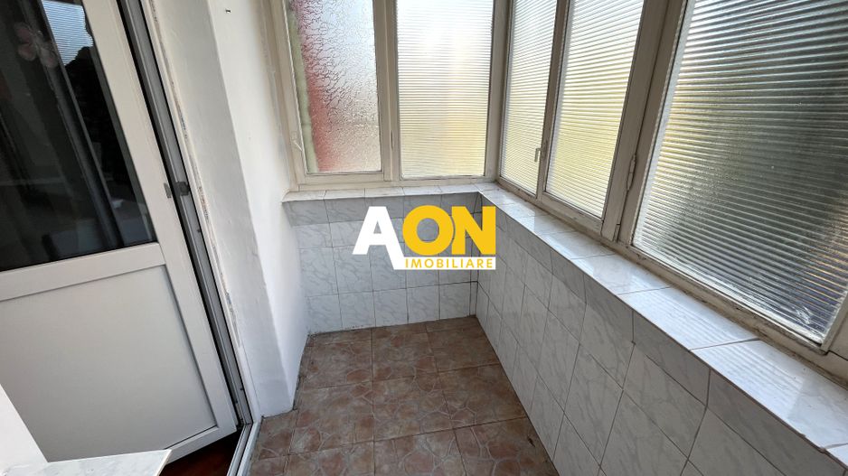 Apartament 3 Camere, Etaj 1, Zona Cetate - Poză 11