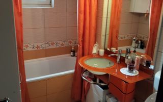 3 camere, decomandat | etaj 4 | centrala proprie | mobilat | zona excelenta - Poză 16