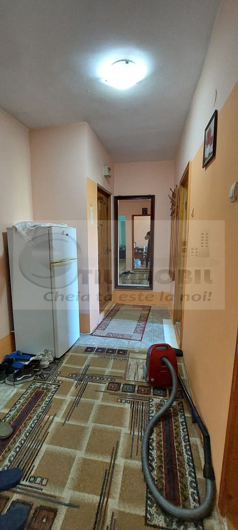 APARTAMENT 2 CAMERE DECOMANDAT ZONA TUDOR VLADIMIRESCU 80000 EURO - Poză 1
