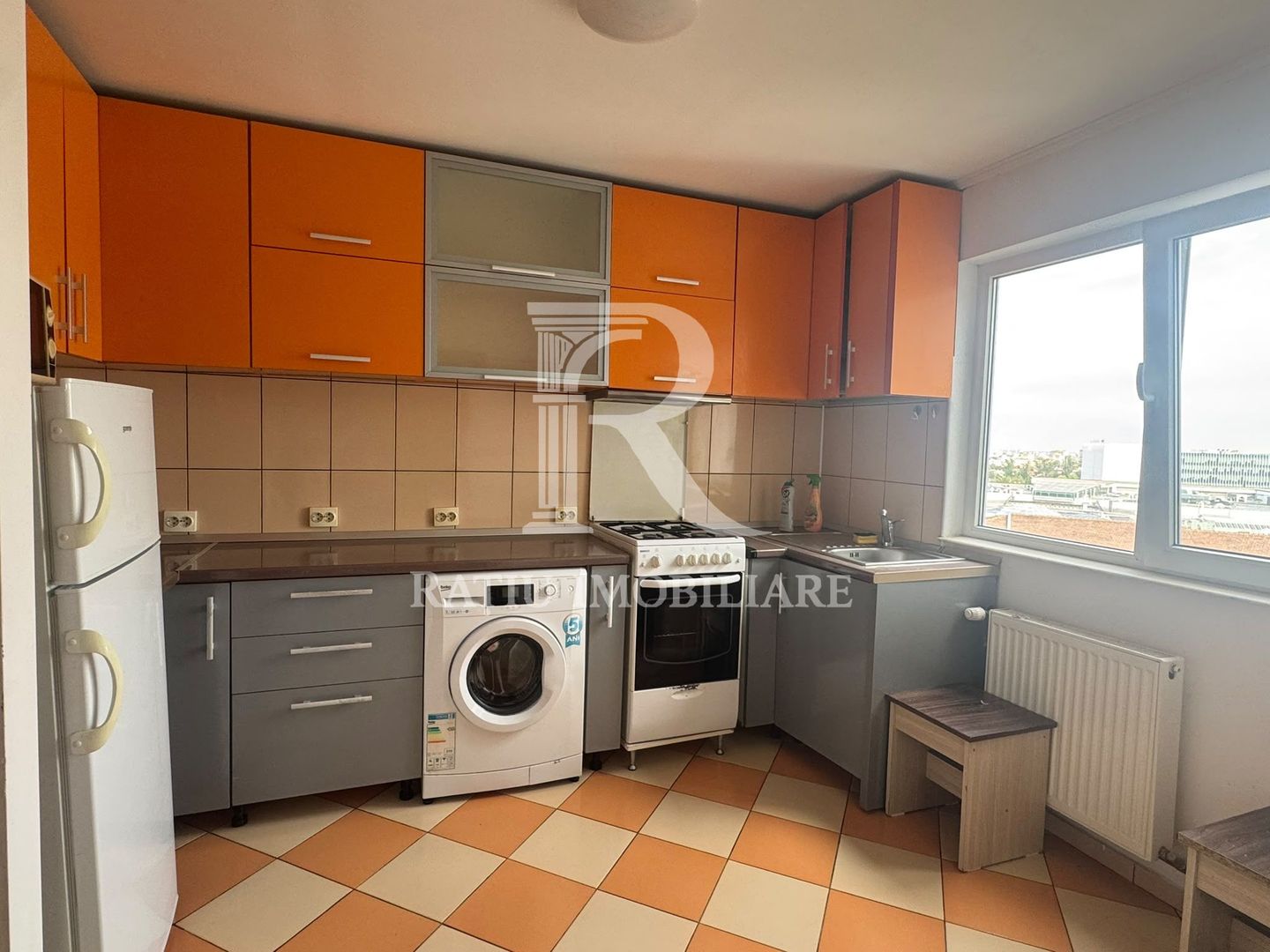 De inchiriat | Apartament cu o camera |  vedere panoramica | Nufarul - Poză 4