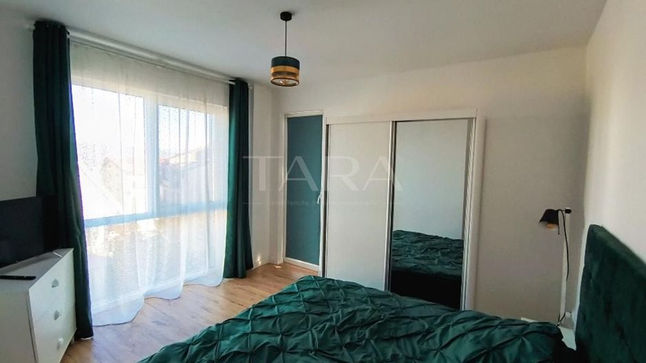 Apartament modern cu 3 camere, 65 mp + balcon 12 mp. - Poză 7