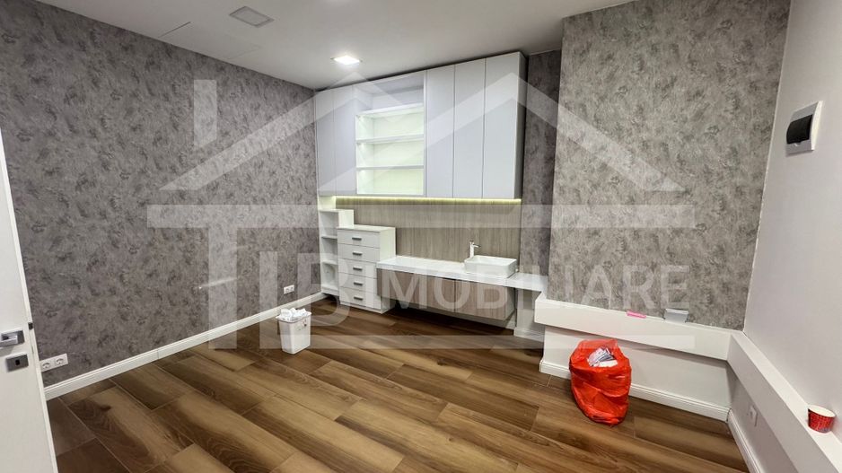 Spatiu comercial, 180 mp, parcare, Zona E.ON - Poză 3