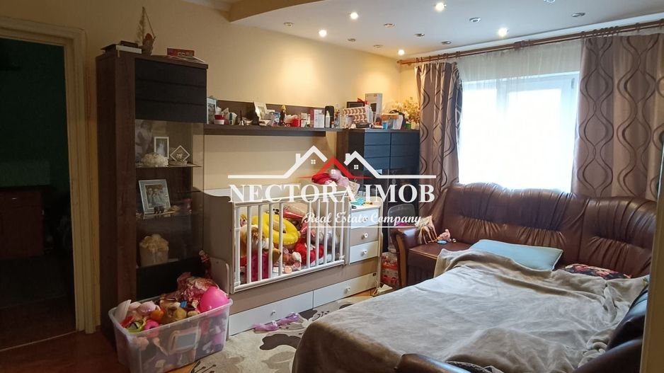 NECTORA IMOB-Apartament 3 camere, Zona Nufarul, 51 mp, Etaj 2, Utilat - Poză 1