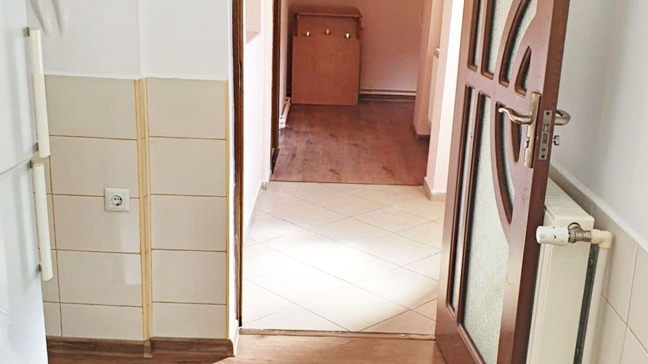 Casa de vanzare Ultracentral in zona Decebal, Oradea - Poză 11