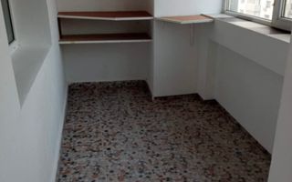 Apartament cu trei camere de vanzare, Piata Muncii, 231.000€ negociabil - Poză 14