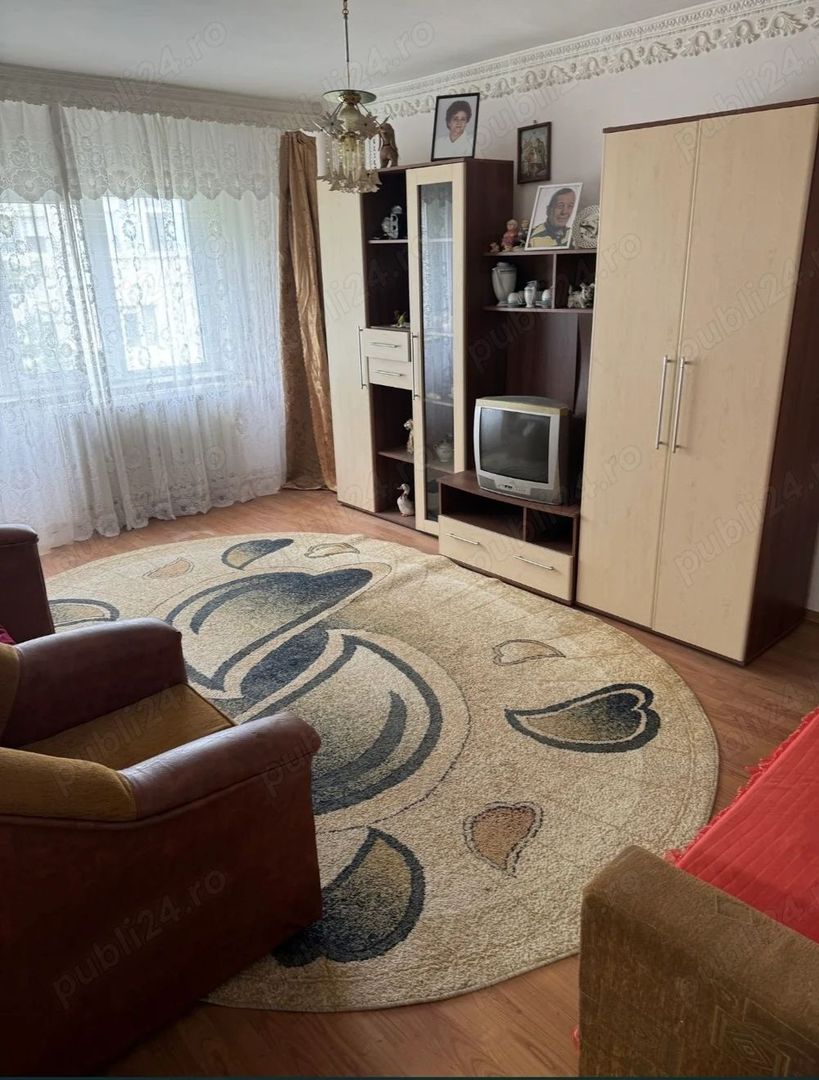 Apartament 3 camere, etaj 4/4, Micro21 - Poză 2
