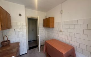 2 camere, et 3/4, centrala, Titulescu - 115 000 Euro - Poză 7