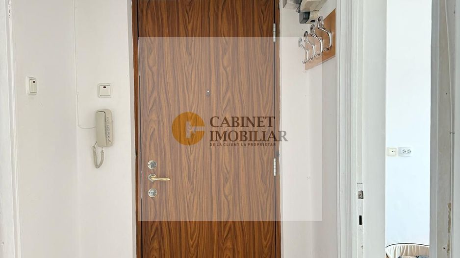3 camere  | Piata Romana | 2 balcoane deschise - Poză 10