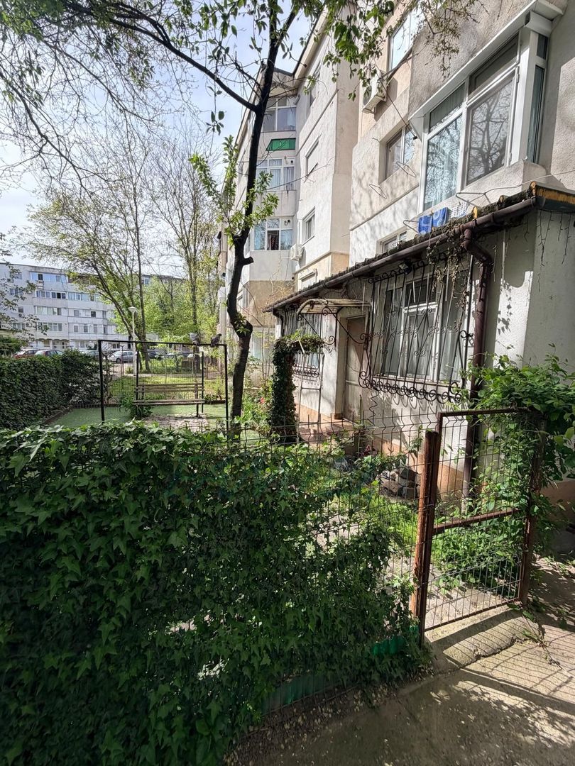APARTAMENT CU 3 CAMERE DE ÎNCHIRIAT | I.C. FRIMU | PARTER CU GRĂDINĂ - Poză 18