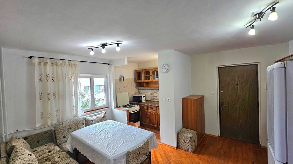 Inchiriere apartament 2 camere Lacul Tei - Poză 4