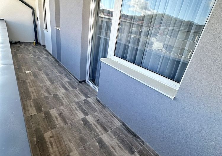 Apartament de vanzare 3 camere decomanda, balcon, parcare - Poză 7