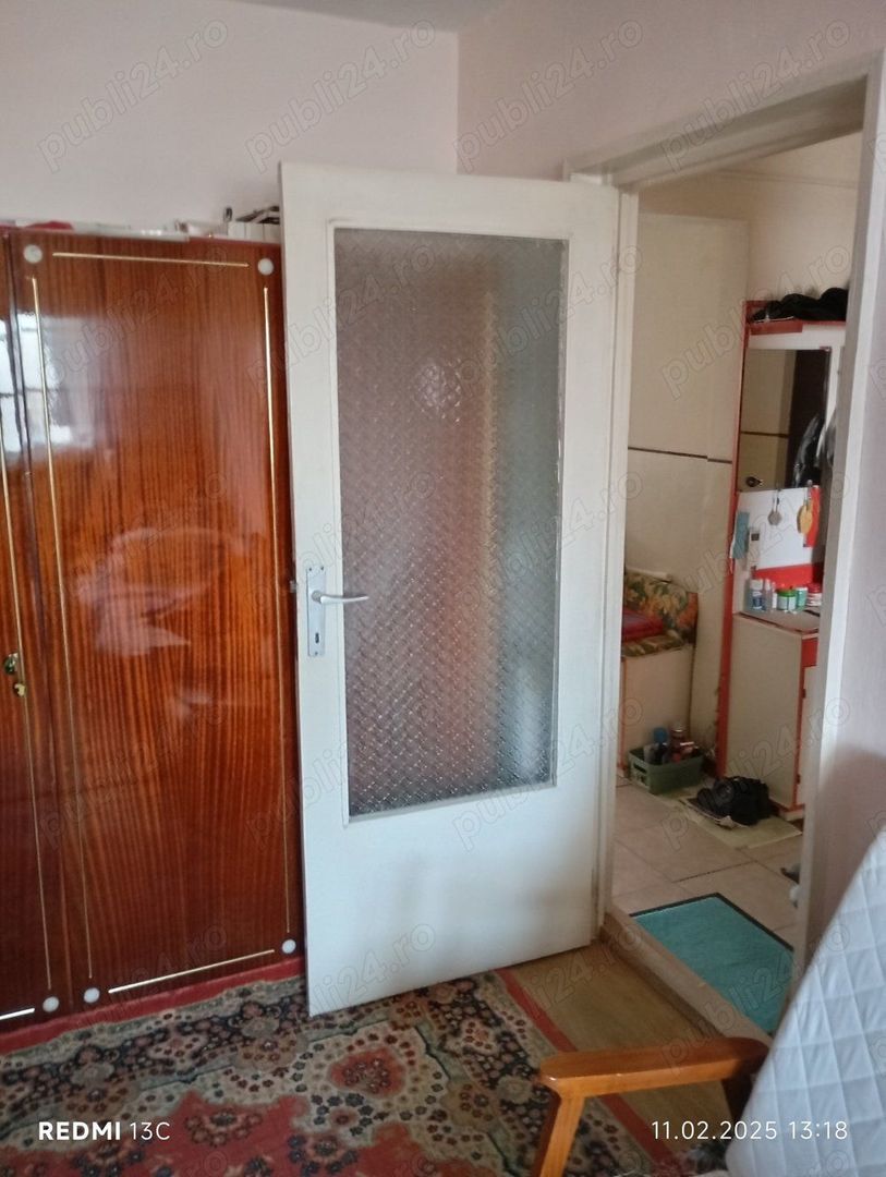 Schimb ap.3 camere decomandat et . 2 . M17 cu ap. 3 camere parter - Poză 3