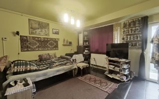 Apartament 2 camere | etaj intermediar | Zona Teilor - Poză 1