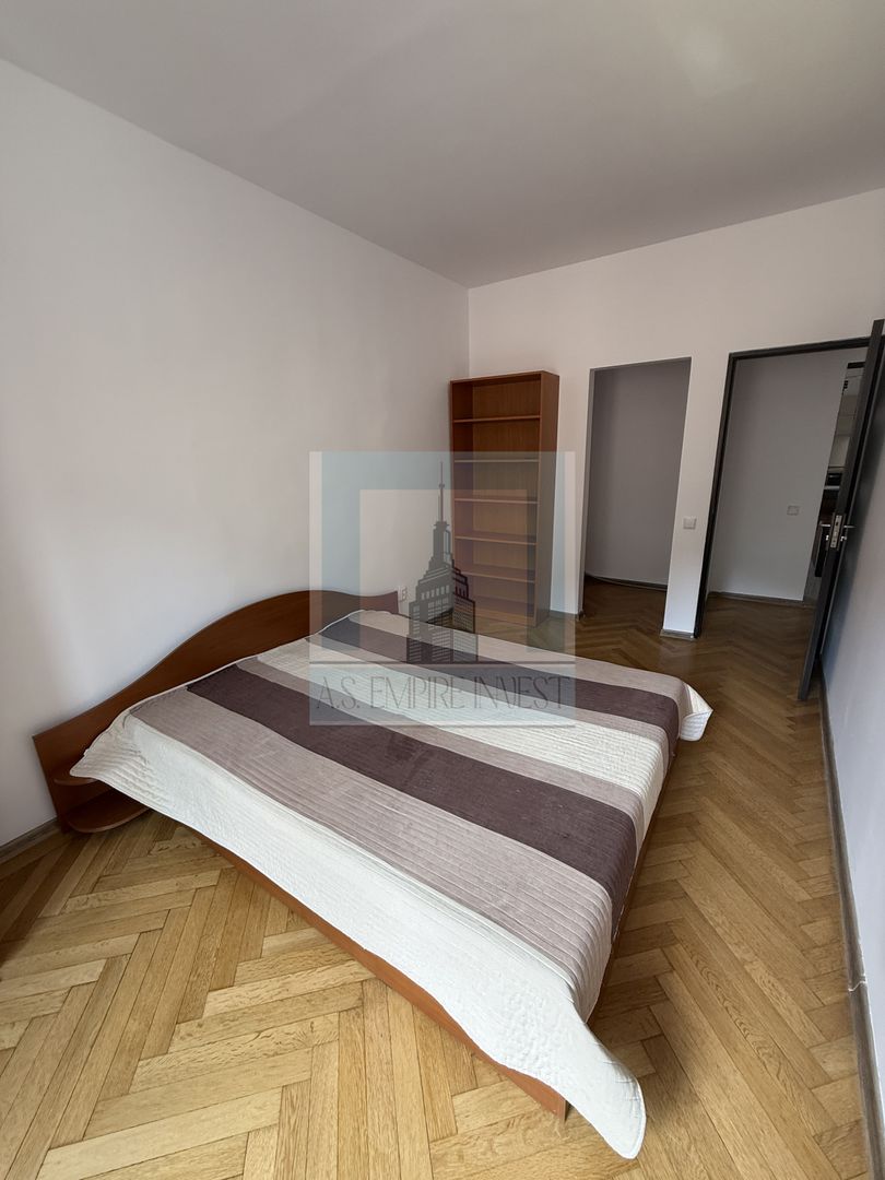 Apartament 3 camere la casa, mobilat/utilat-zona Centrul Istoric - Poză 7