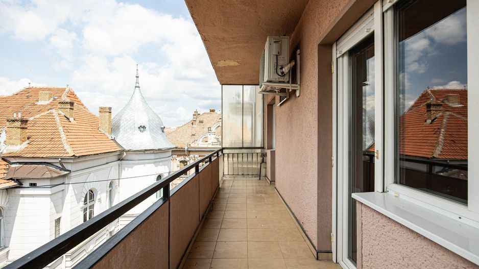 Apartament ultrafinisat cu 2 camere decomandat pe Closca Comision 0 - Poză 6
