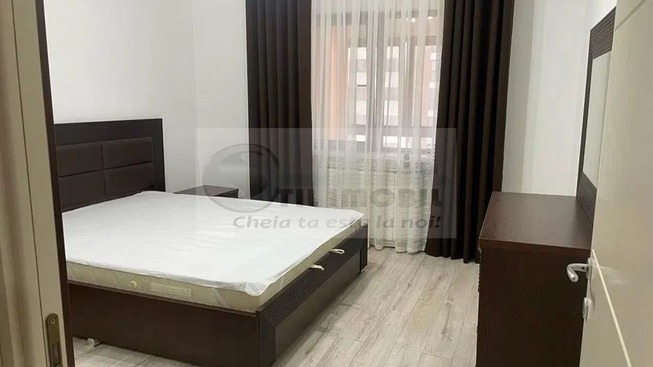 Apartament 3 camere Newton Tatarasi - 650 euro - Poză 3