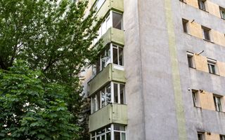 Apartament 3 camere decomandate, Zona Narcisa, Bacău - Poză 19