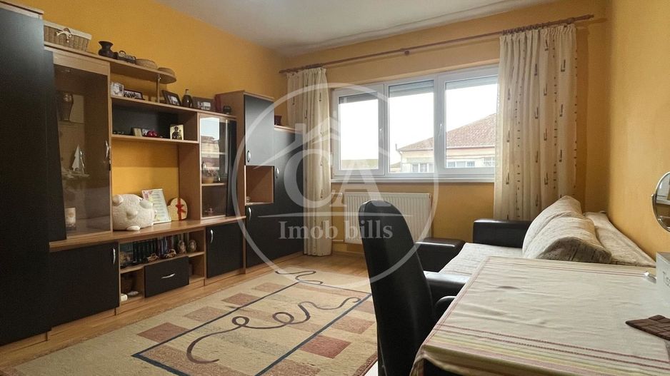 Apartament cu o cameră de vânzare in zona Rogerius, Oradea - Poză 4