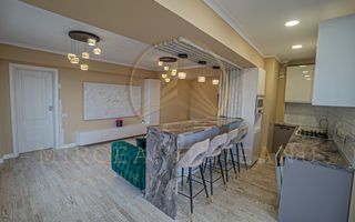 Delfinariu/B-dul. Mamaia - Apartament cu 3 camere într-un bloc finalizat în 2009 - Poză 4