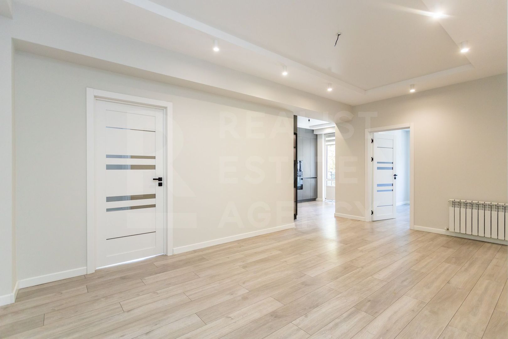 Vânzare, apartament 3 camere, 82.8 mp, str. Nicolae Dimo, Rîșcani - Poză 13