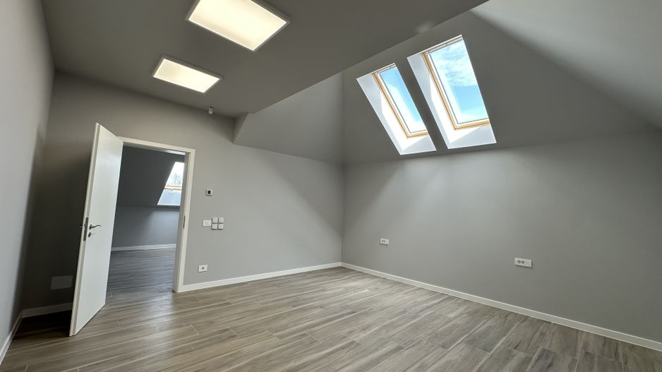 Casa pretabila birouri - Poză 29