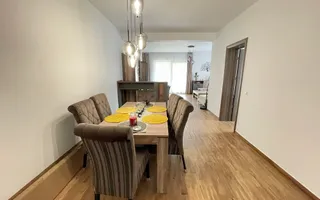 CASA PE PARTER IN ZONA MEHALA - Poză 11