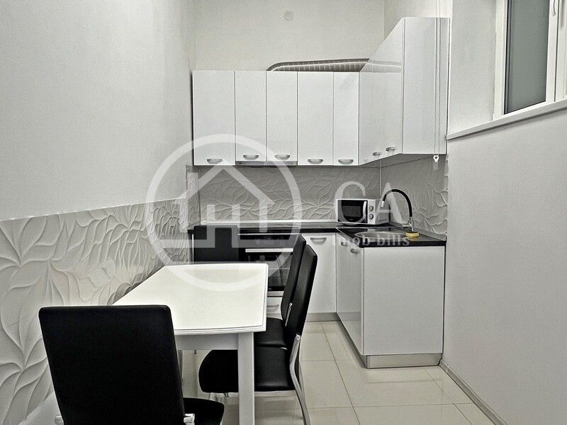 Apartament de închiriat cu 2 camere în zona centrală, Oradea - Poză 6