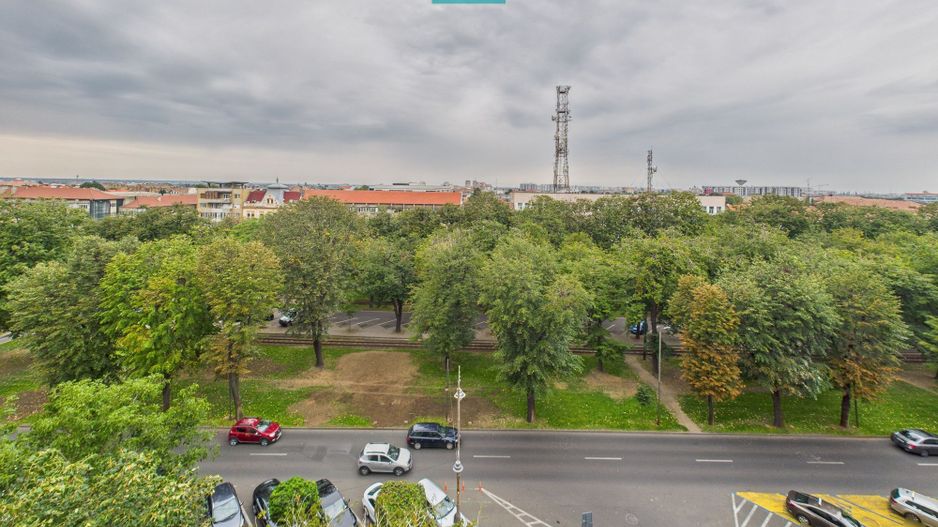 Apartament spațios, 3 camere ultracentral. - Poză 17