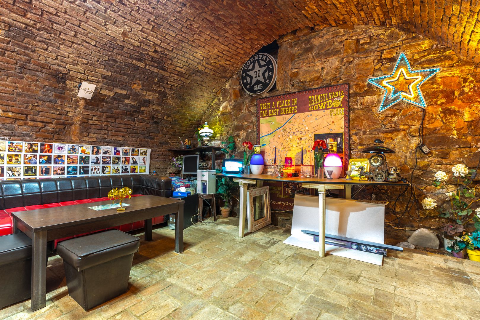 De vanzare spatiu comercial blvd. Eroilor! - Poză 1