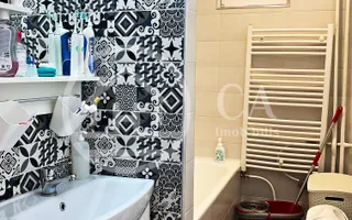 Apartament cu 3 camere de vanzare in Rogerius, Oradea - Poză 11